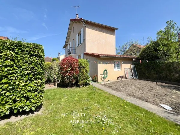 Maison 5 Pièces 3 chambres - 119m2 - 312m2 terrain