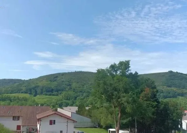 Terrain 800 m²