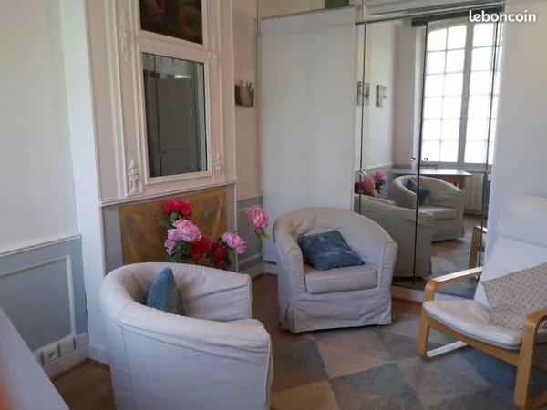 Bureau 13 m² + SDA - Caen Place République
