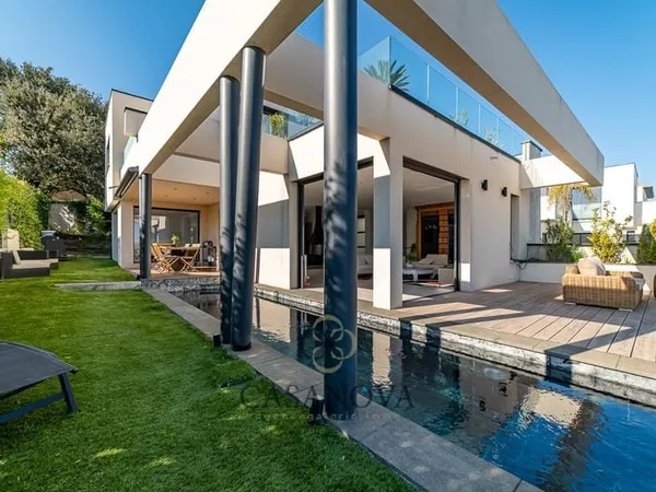 Maison et villa de prestige Vente Saint-Gély-du-Fesc 6p 165m² 999000€