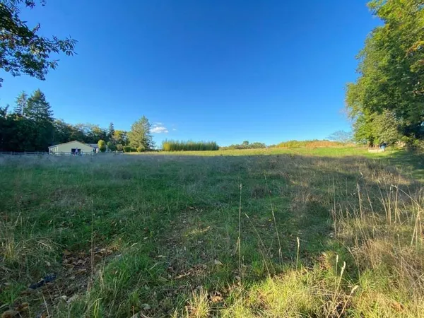 Calme & verdure à 3 km de l'axe Périgueux / Le Bugue