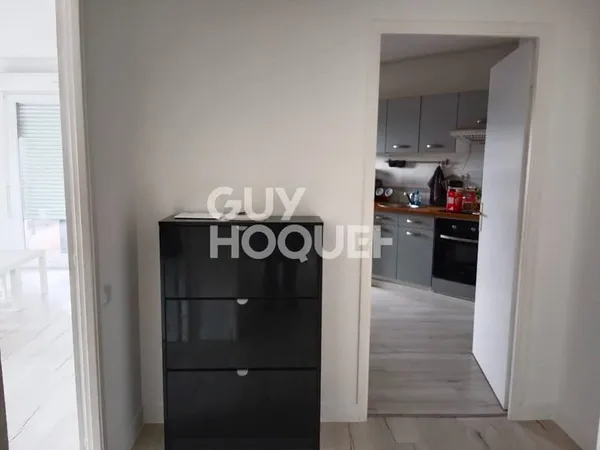 T3 de 70 m² avec balcon, parking et locataire en place ?