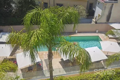 Appartement 3 pièces 141 m²