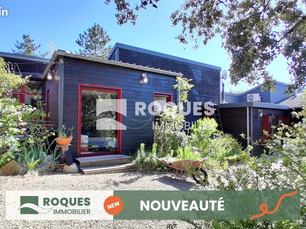 Maison 6 pièces 256 m²
