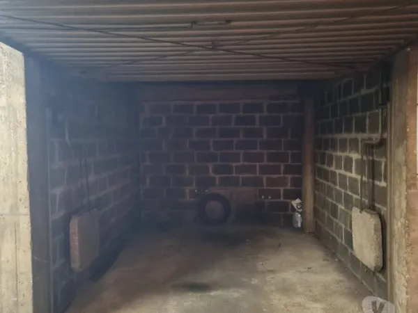 Location garage 1 place Rouen rive droite