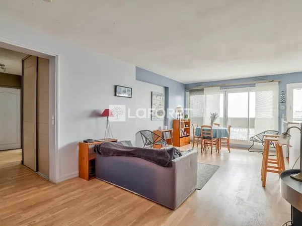 Appartement Paris 3 pièce(s) 67,41 m2