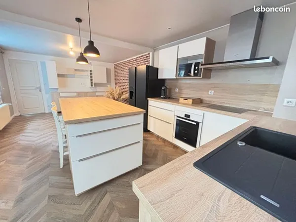 Triplex 4 pièces 88 m²