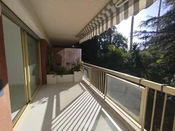 Appartement 2 pièces 61 m²
