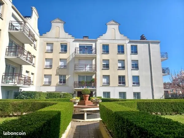 MARCQ-EN-BAROEUL MAIRIE - T2 de 50,47 m² LC - Terrasse - Parking