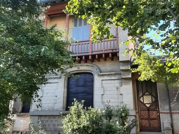 Vends maison de caractère centre ville Langeac (43 Haute-Loire)
