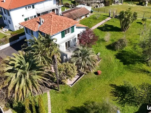 Maison 7 pièces 146 m²