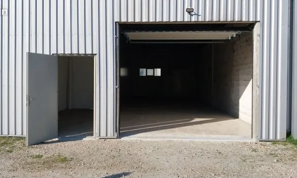 Atelier / Local Professionnel 130 m² - Accès PL - LANGON (33210)