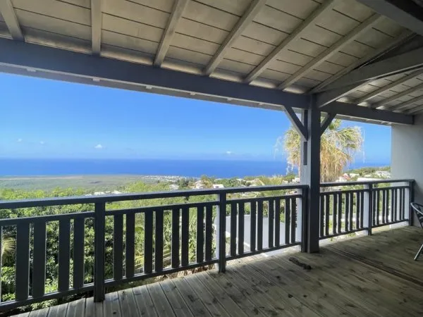 À vendre Villa jumelée T4 avec vue océan Les Avirons (La