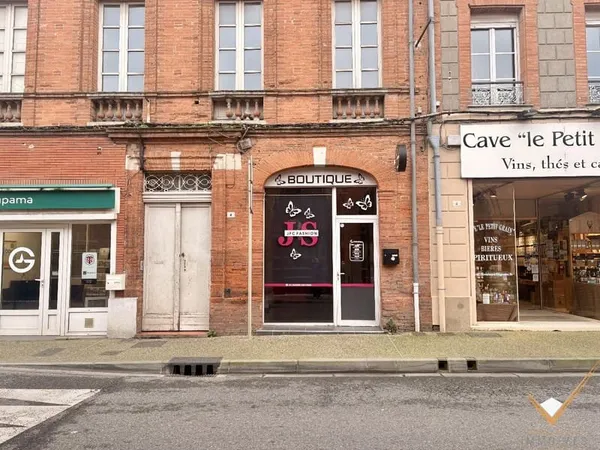 Local commercial 1 pièce 23 m²