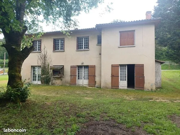Maison 5 pièces 140 m²