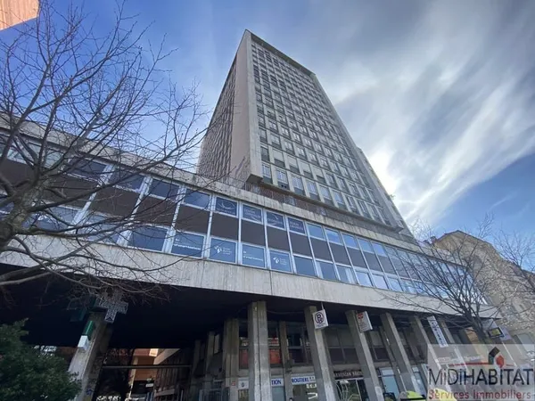 Bureau et espace de travail Vente Toulouse  45m² 139800€