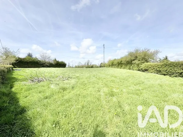Terrain 2180 m²