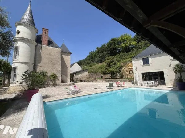Maison 12 pièces 401 m²