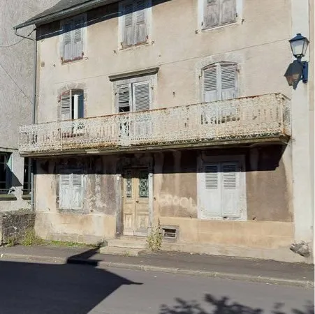 Belle maison de bourg à renover