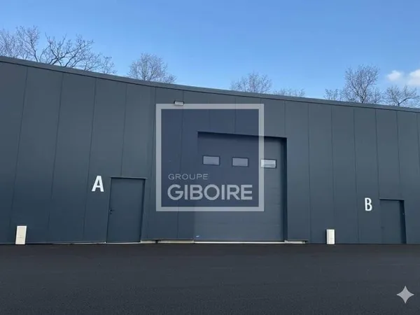 Entrepôt 400 m²