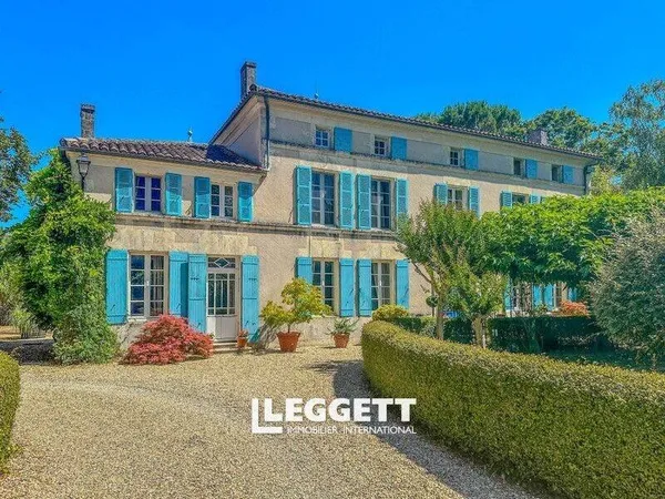 Maison 9 pièces 295 m²