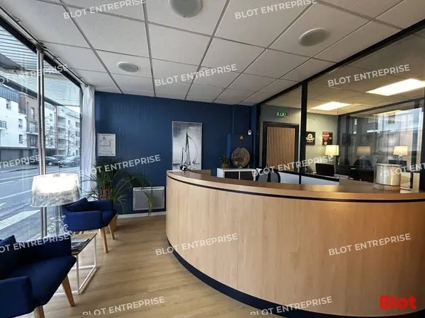 Bureaux 105 m²