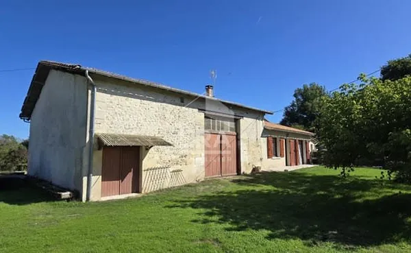 Maison de campagne La Roche-chalais
