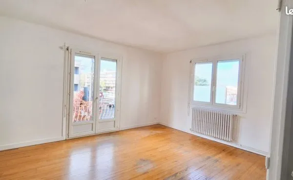 Appartement T4/5 Av Saint Exupéry