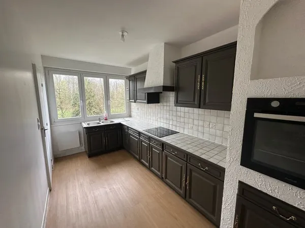 À louer Appartement 3 pièces à Marly 72 m2 Résidence sécurisée