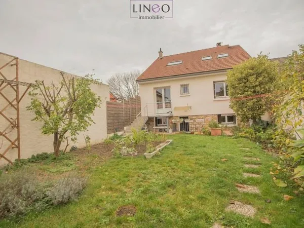 CHOISY LE ROI - PROCHE RER C - MAISON 9 PIECES 178 M² - 5/6 CHAMBRES - JARDIN - GARAGE