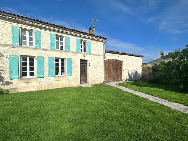 Maison 3 pièces 111 m²