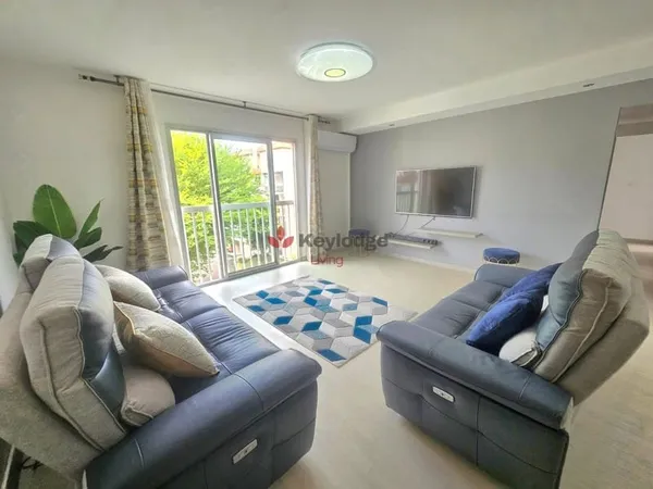A VENDRE - 97490 - SAINT-DENIS - Appartement Duplex T5 (4 Ch