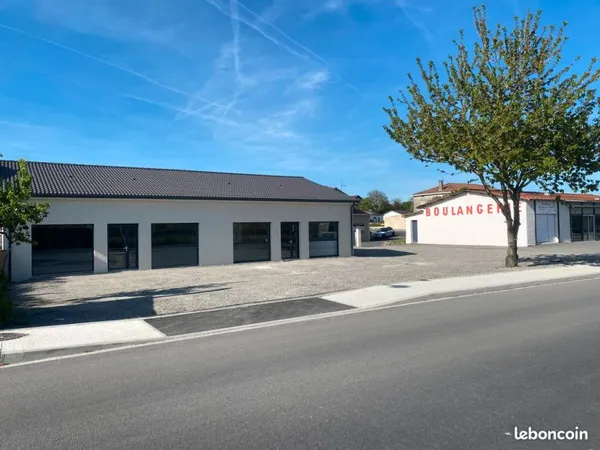 Local commercial neuf 100 m2