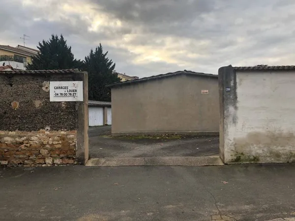 Parking 10 m²