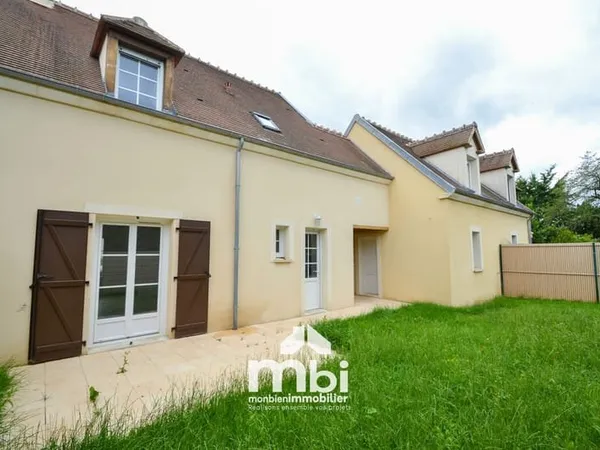 MAISON 3 CHAMBRES AVEC JARDIN