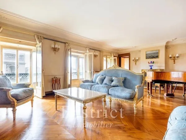 Appartement 4 pièces 180 m²