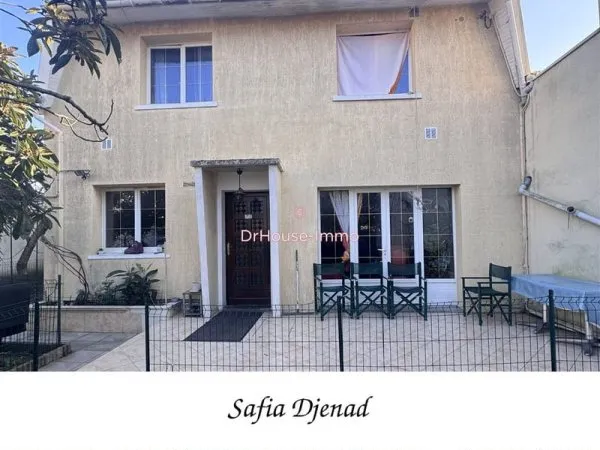 A Vendre Maison D'habitation Avec Dépendance