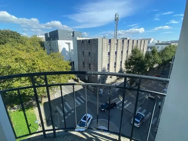 Appartement 6 pièces 145 m²