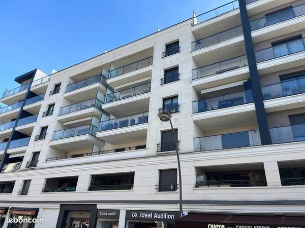 3 pièces lumineux récent avec balcon en plein centre du Perreux sur Marne
