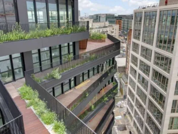 Bureaux 643 m²