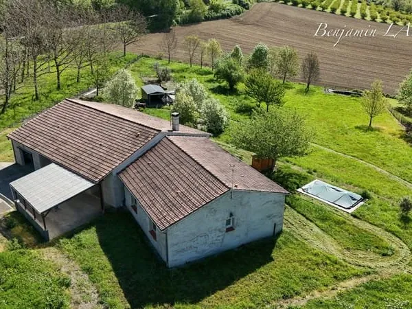 Plain-pied 4 chambres avec terrasse et vue dégagée