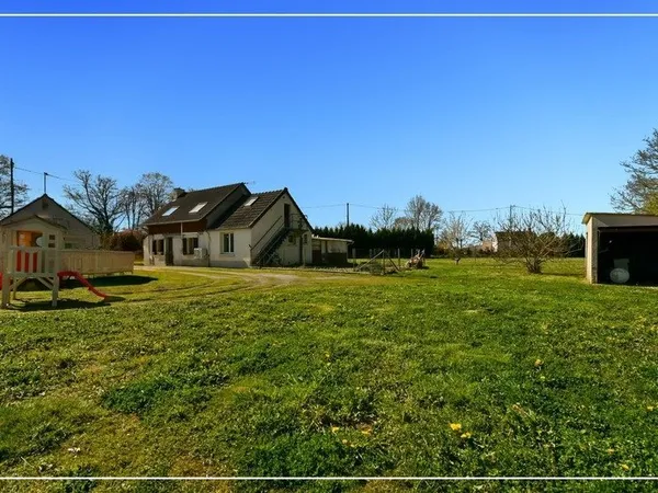 Maison à vendre 5 pièces SAINT MAUR (18)