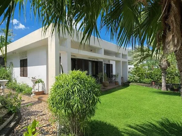 Maison 9 pièces 200 m²