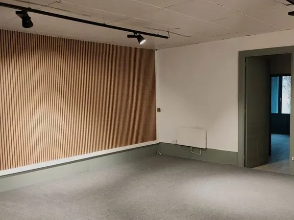 Local 70m², location directe propriétaire, quartier jacquard