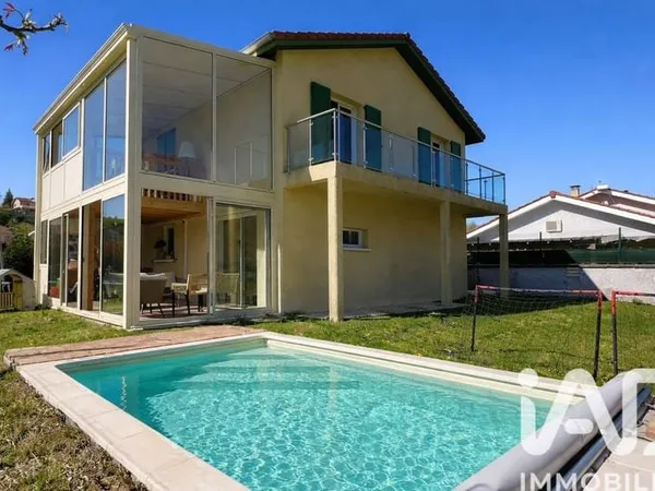 Maison 4 pièces 110 m²