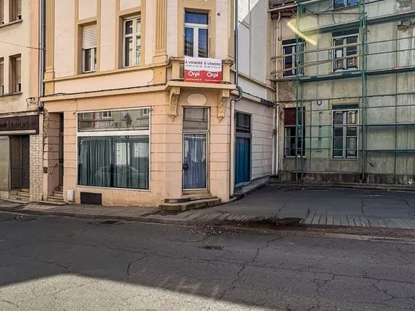 Maison 2 pièces 176 m²