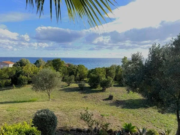 Maison 7 pièces 106 m²