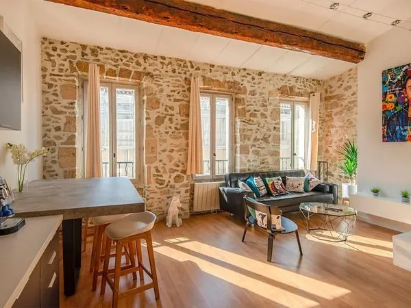 Appartement de 60m2 à louer sur Marseille 01