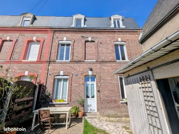 Maison 5 pièces 94 m²