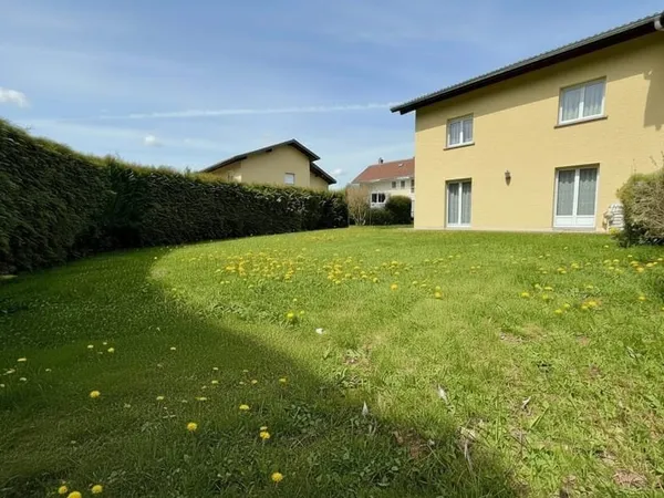 Scionzier Maison mitoyenne 4 chambres - Jardin plein sud